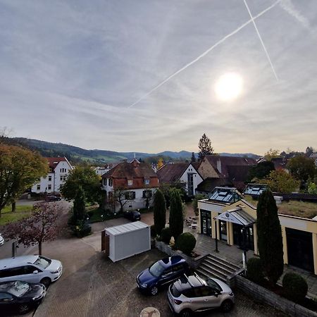 Bike- Und Ferienhotel Freiburg Merzhausen Екстер'єр фото