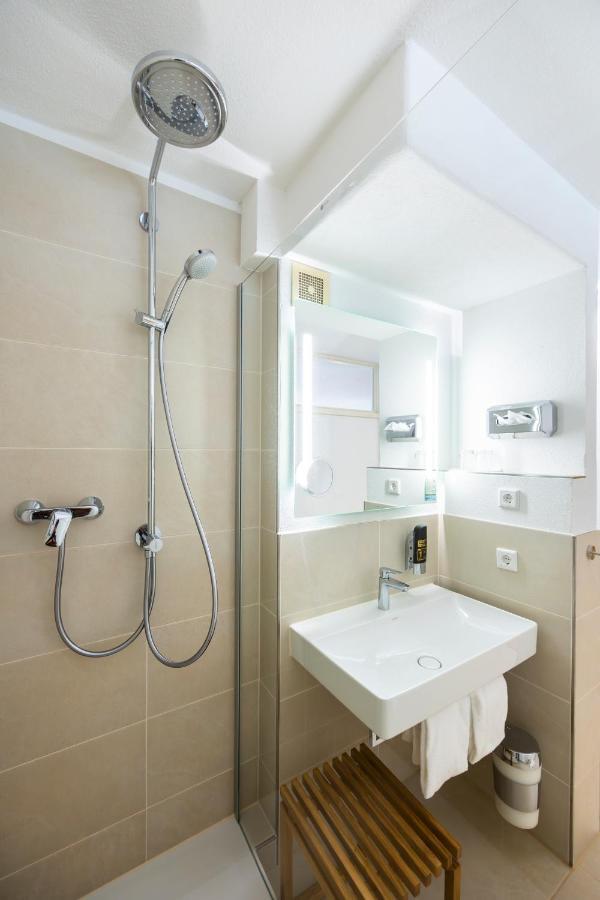 Bike- Und Ferienhotel Freiburg Merzhausen Екстер'єр фото